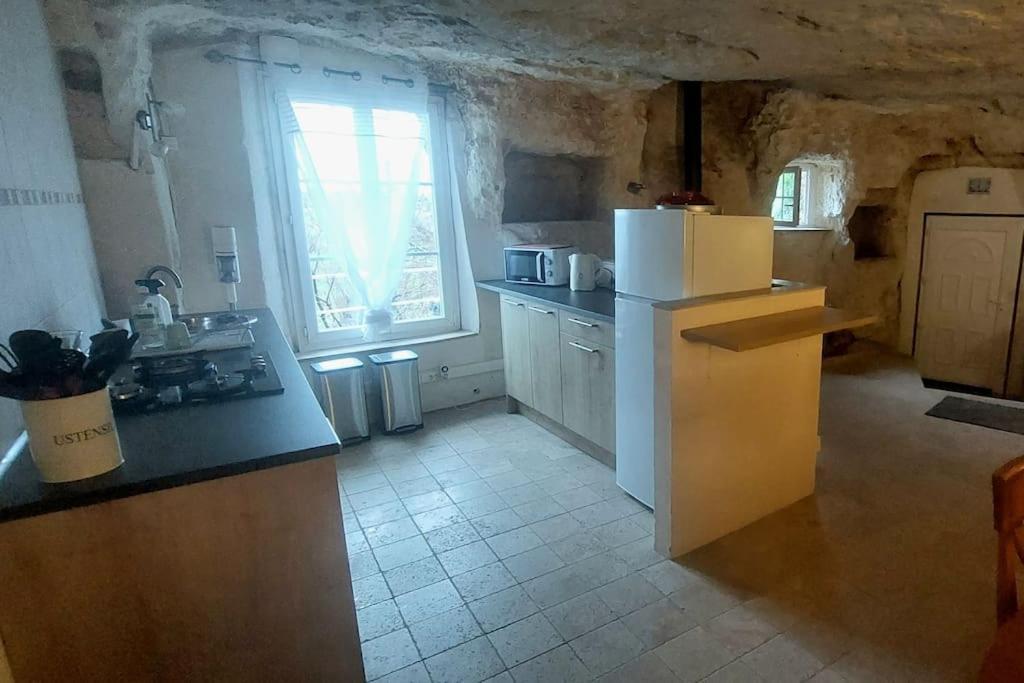 Troglo Entre Caves Et Chateaux Montlouis-sur-Loire Exteriör bild