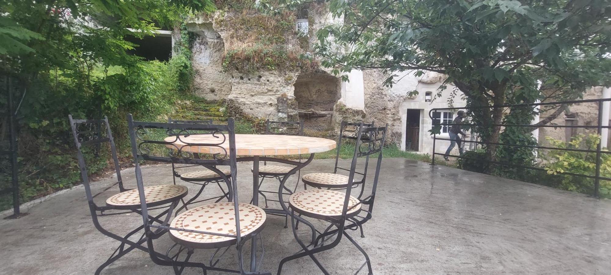 Troglo Entre Caves Et Chateaux Montlouis-sur-Loire Exteriör bild
